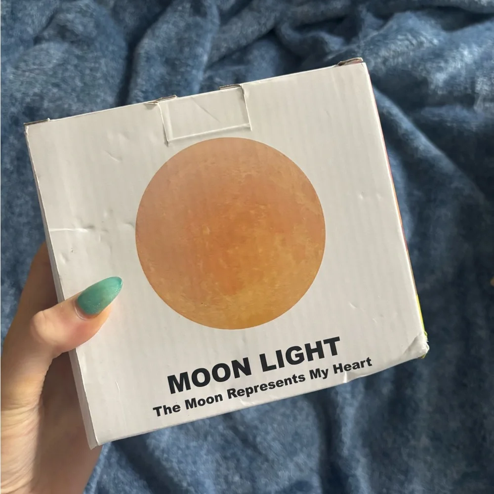 Moon Light 16-Colors Decorative Lamp